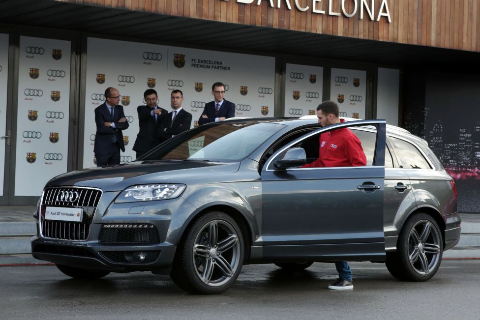 Real Madrid y F.C. Barcelona reciben sus nuevos Audi