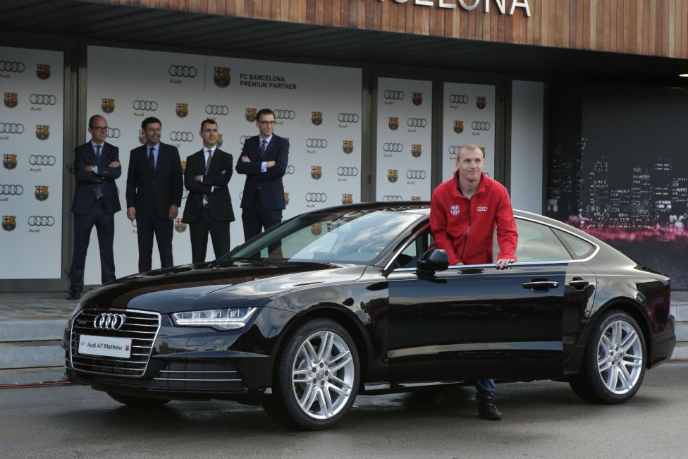 Real Madrid y F.C. Barcelona reciben sus nuevos Audi