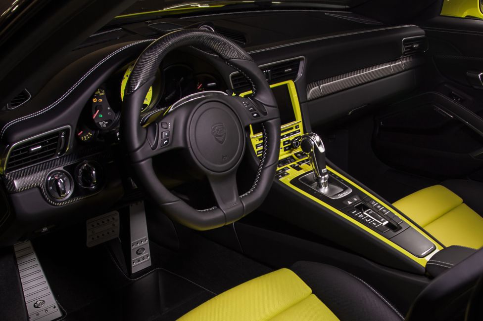 TechArt presenta el Porsche 911 Targa 4 más chillón