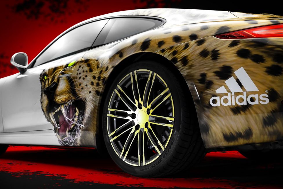 Porsche 911 Adidas NFL