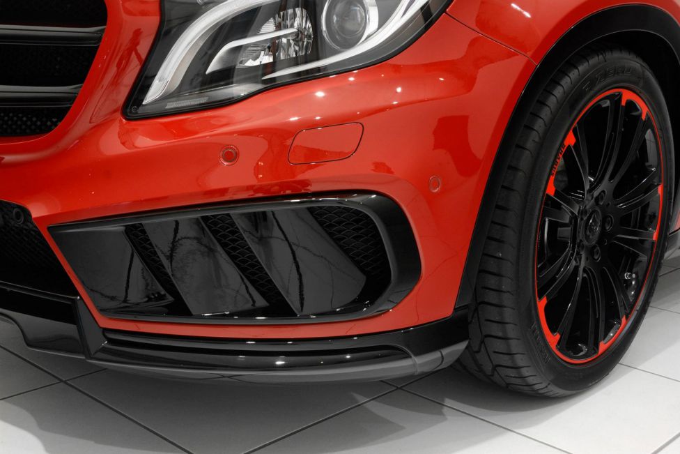 Brabus lleva el Mercedes GLA 45 hasta los 400 CV