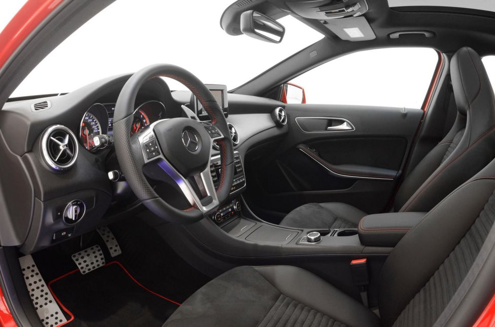 Brabus lleva el Mercedes GLA 45 hasta los 400 CV