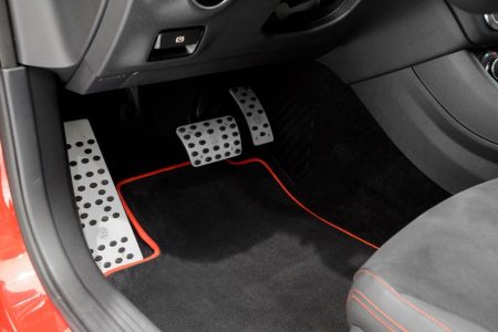 Brabus lleva el Mercedes GLA 45 hasta los 400 CV