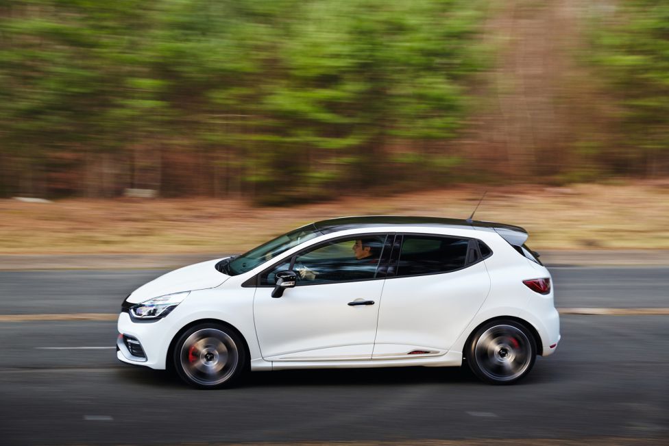Renault Clio RS 220 Trophy