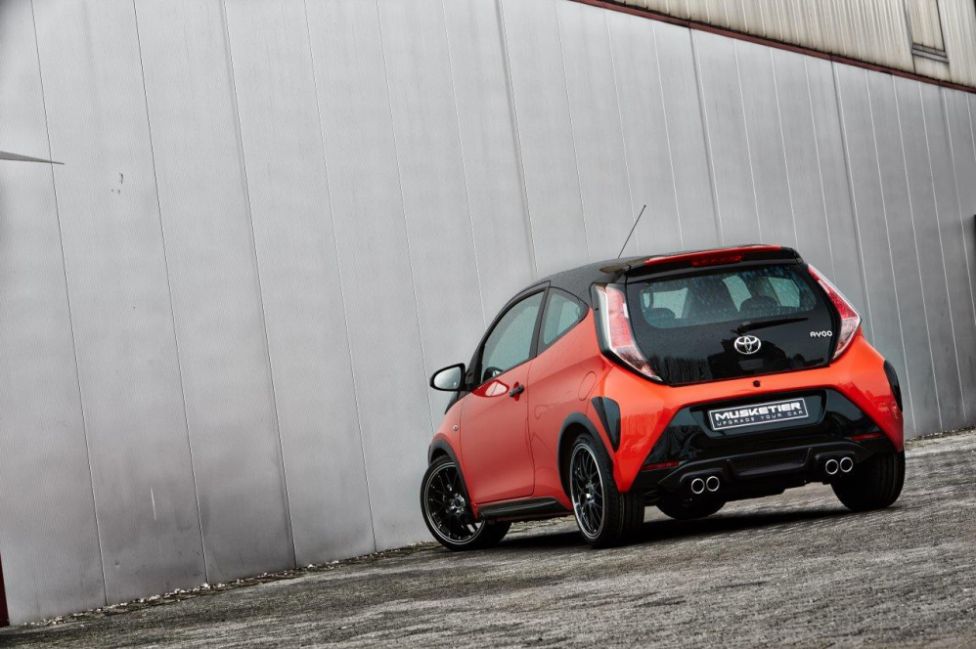 El Aygo saca su lado macarra