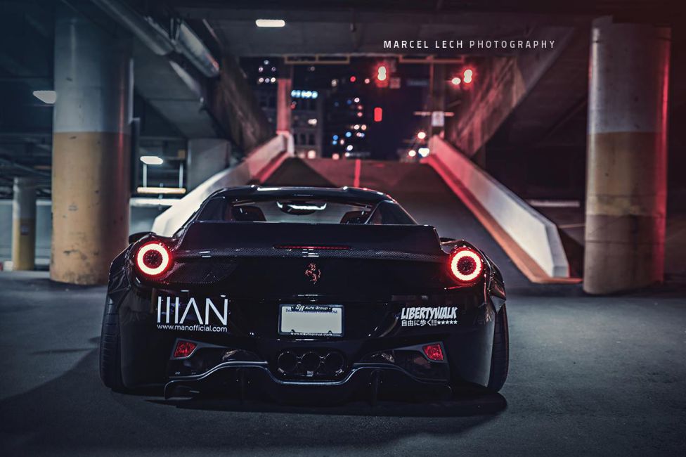 El Ferrari 458 Spider de Liberty Walk en todo su esplendor