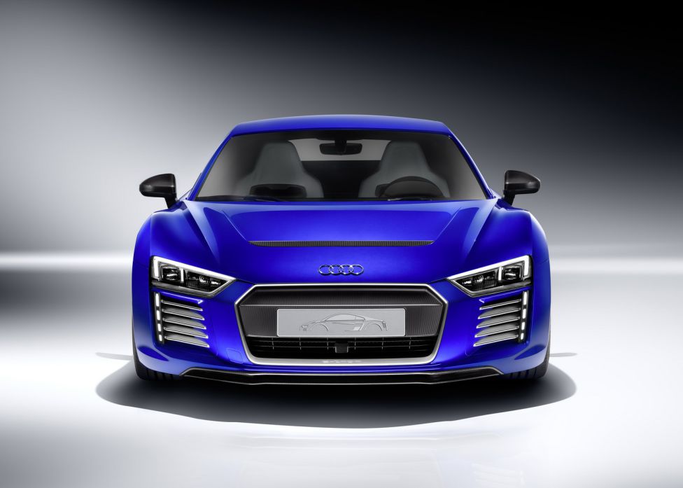 R8 E-Tron Piloted Driving Study