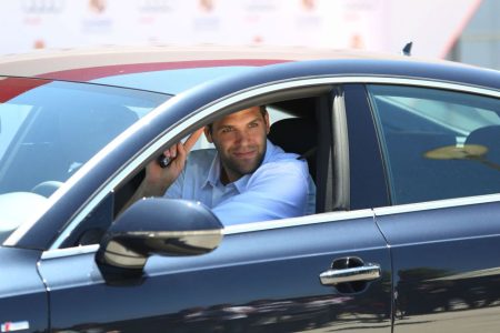 Audi entrega sus coches al Real Madrid Baloncesto