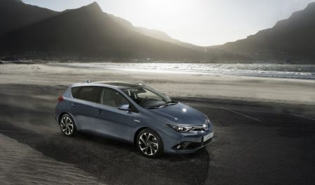 Toyota Auris 2015