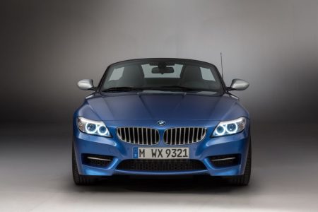 El Z4 se viste de Azul Estoril