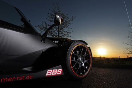 El X-Bow dorado mete miedo