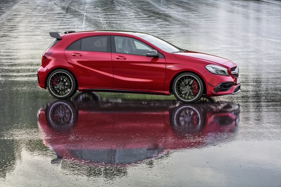 Mercedes A45 AMG 2015