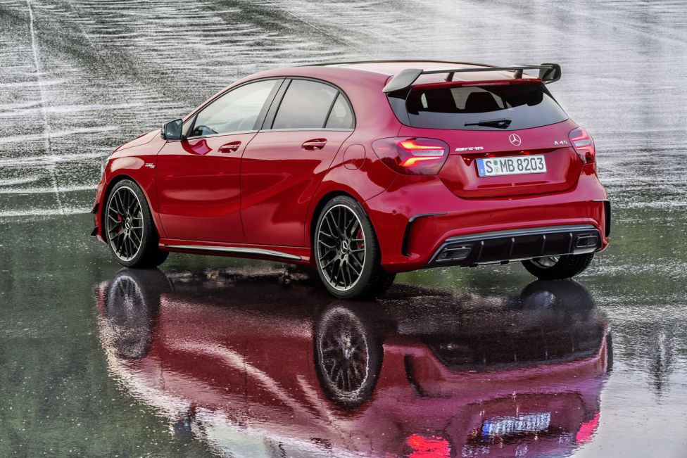 Mercedes A45 AMG 2015