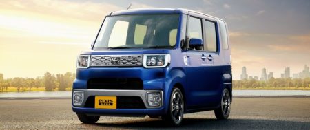 Toyota Pixis Mega