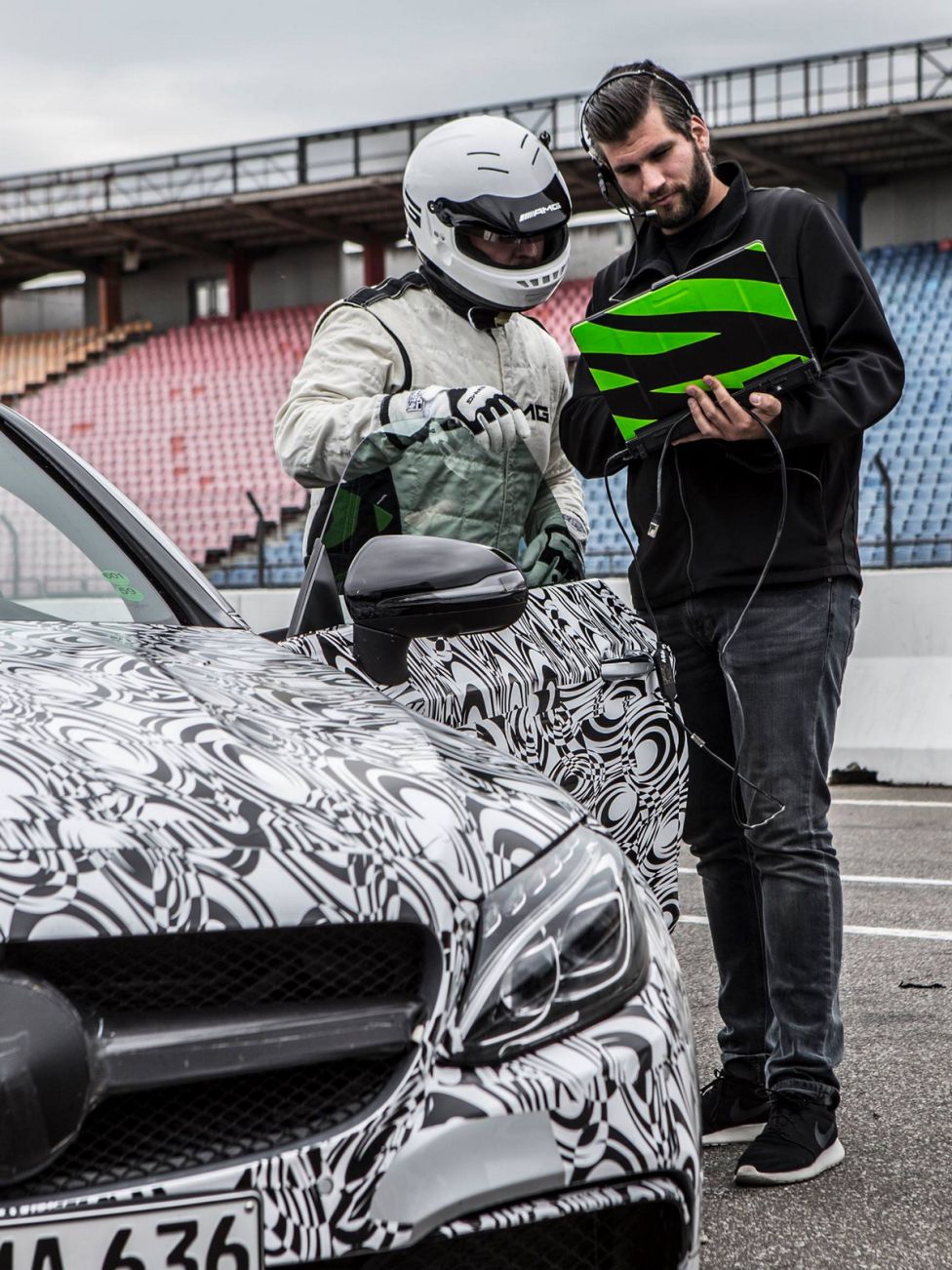 AMG C 63 Coupé camuflado