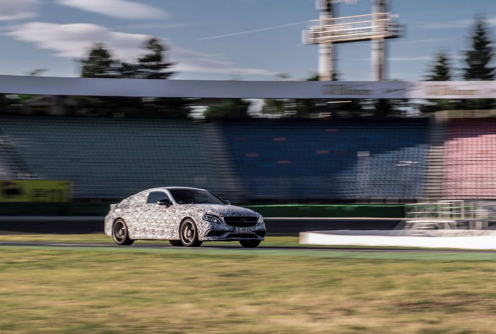 AMG C 63 Coupé camuflado