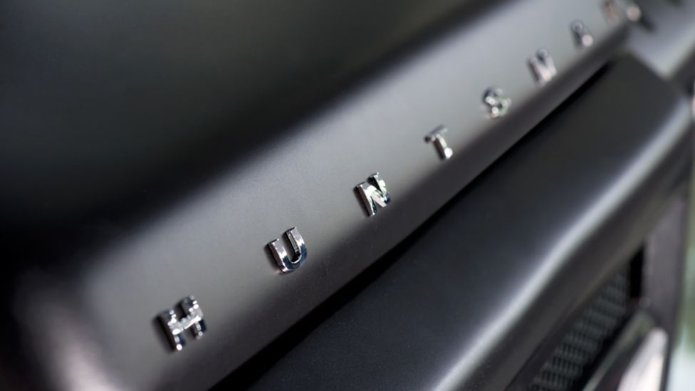 Kahn Flying Huntsman