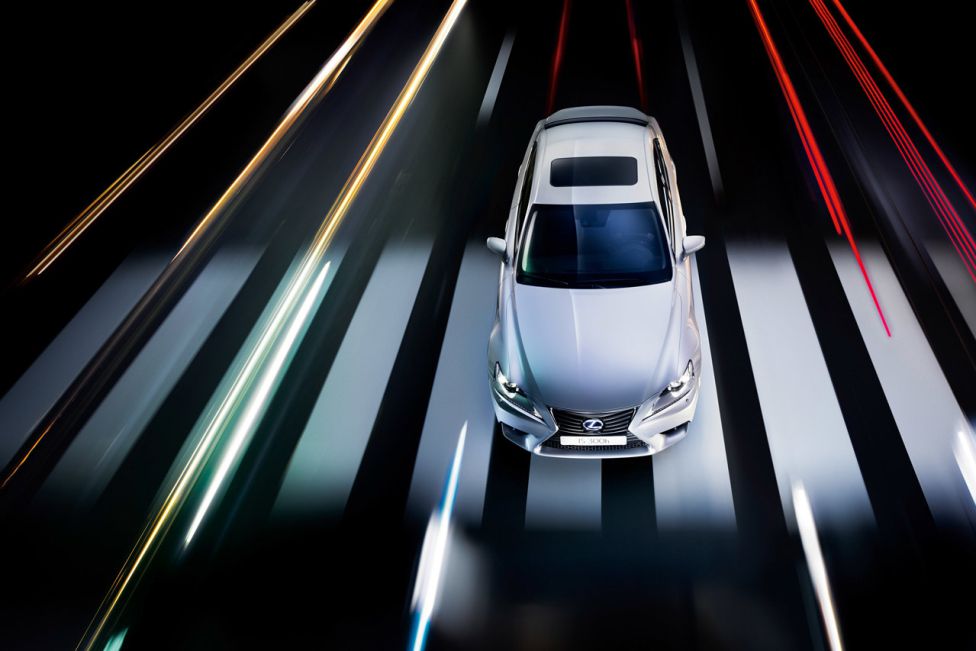 IS 300h Sport Edition