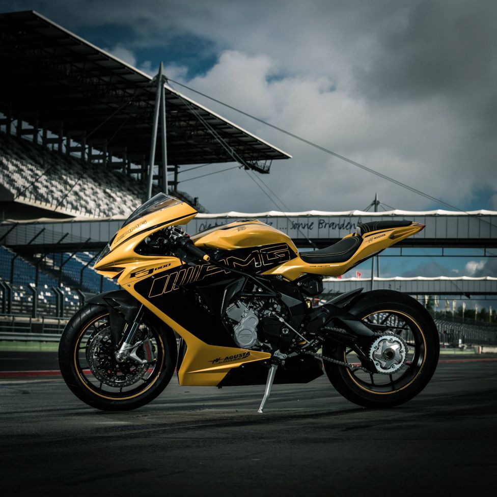 Mercedes-AMG y MV Augusta vuelven a brillar juntos