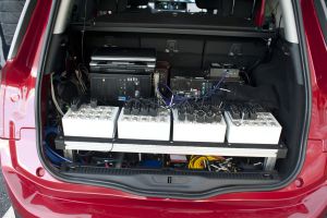 Los sistemas de control ocupan gran parte del maletero. Los sistemas de control ocupan gran parte del maletero.