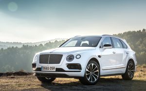 Bentley Bentayga. Bentley Bentayga.